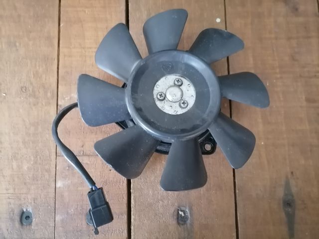 Resto componentes electricos SUZUKI INTRDR M800