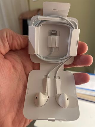 Auriculares cascos Iphone nuevos a estrenar