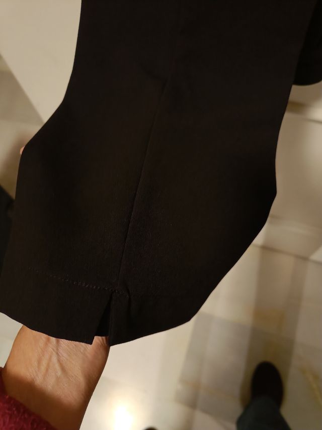 Pantalón negro de tela