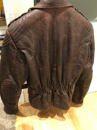 cazadora cuero hombre motera vintage