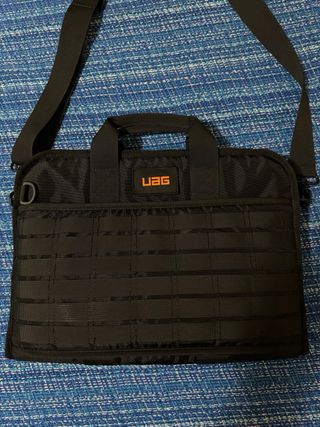 UAG FUNDA MACBOOK  RUGERIZADA PORTATIL 13”/14”