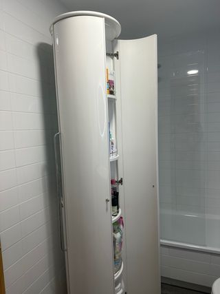 Mueble baño giratorio
