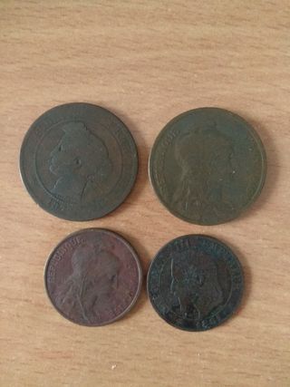 4 monedas Francesas muy antiguas