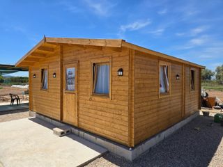 Casa 🏡 35m2, 2 hab. Incluye aislante y barnices