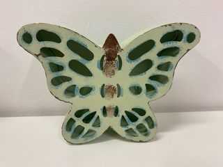Mariposas de metal estilo vintage y romántico