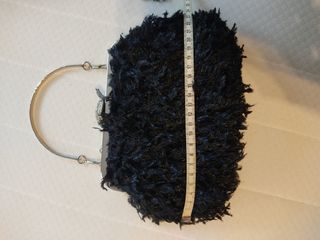 Bolsa / clutch, es totalmente nuevo.