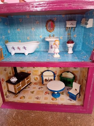 Casa muñeca de madera 