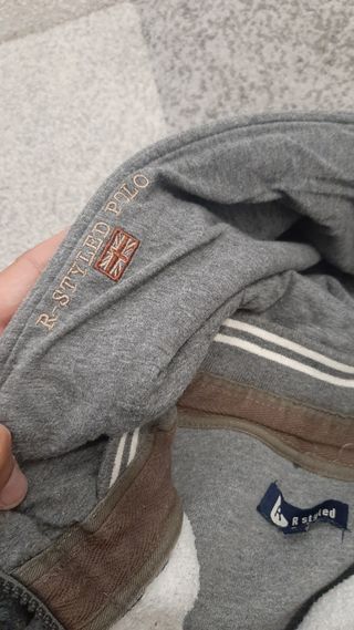 Felpa con cappuccio e cerniera