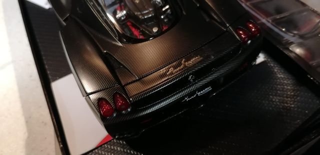 BBR Models 1/18 Ferrari Enzo Carbon Fiber 2004