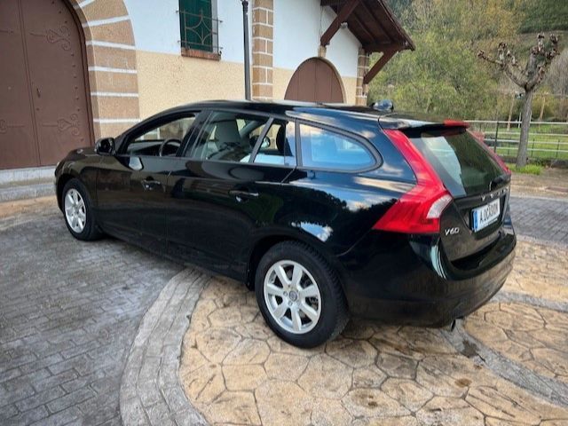 Volvo V60 1.6 D2 Kinetic 
