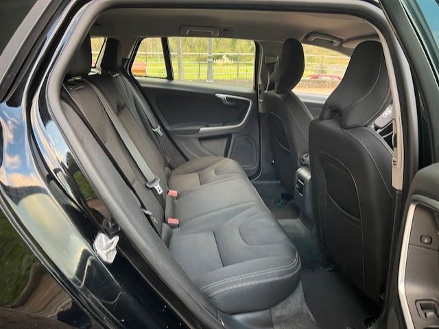 Volvo V60 1.6 D2 Kinetic 