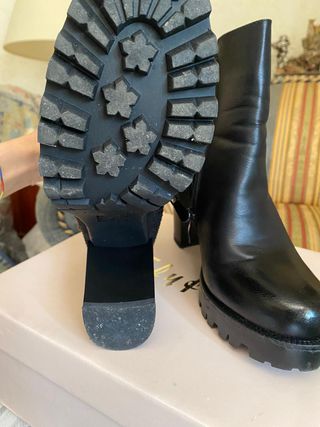 Stivaletto nero