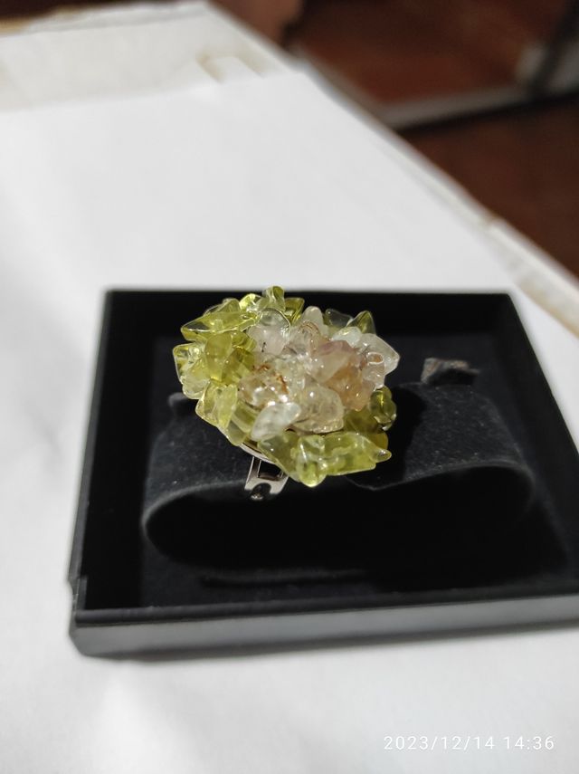 Anello artigianale