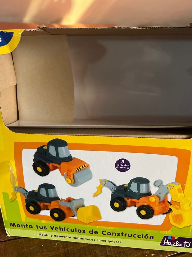 Monta tus vehículos de construcción