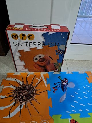 Puzzle Alfombra suelo Mic