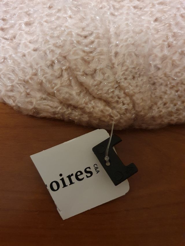 Cappello e guanti abbinati