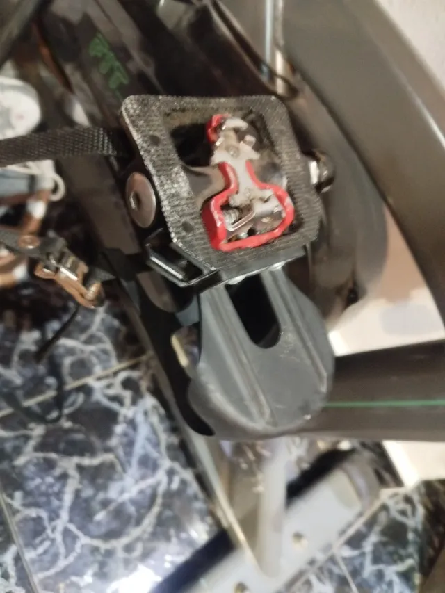 bici indoor cecotec 20extreme con pedal y calas 