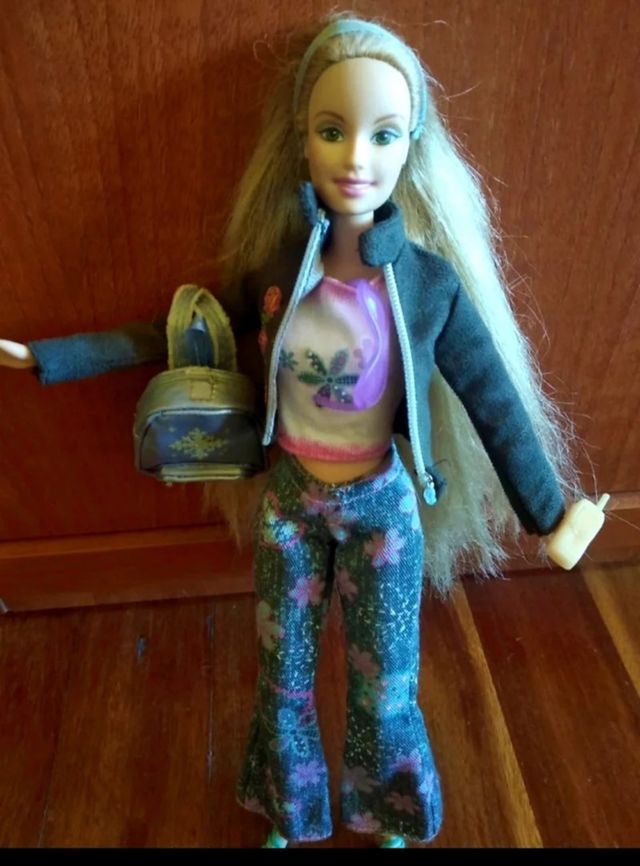 Lote de 2 Barbies.