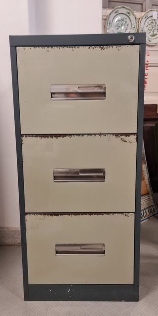 Archivador de 3 cajoneras metálico