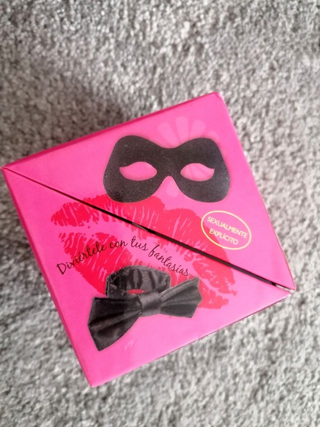 Lote talonario + caja con juegos