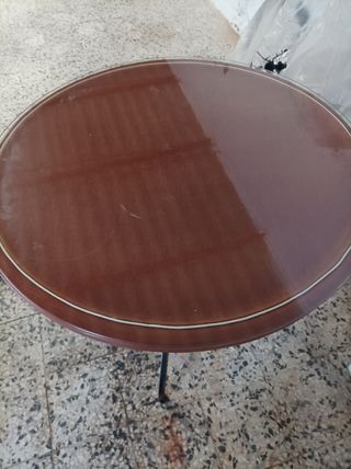 Mesa camilla redonda con patas hierro