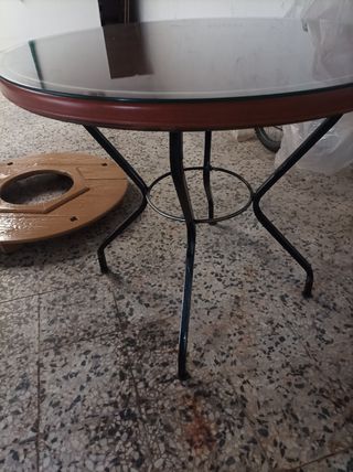 Mesa camilla redonda con patas hierro