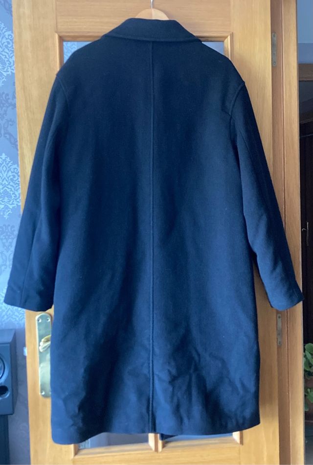 Abrigo de hombre con lana negro