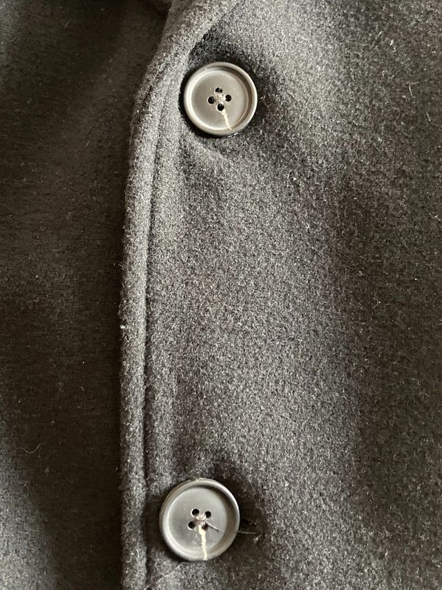 Abrigo de hombre con lana negro