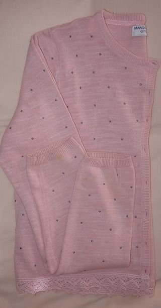 Rebeca punto rosa niña