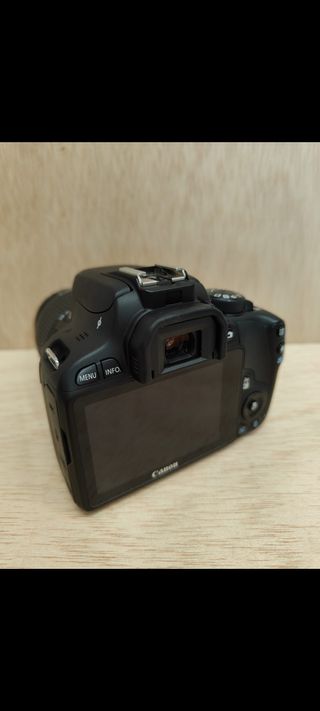 Cámara Canon EOS 100D