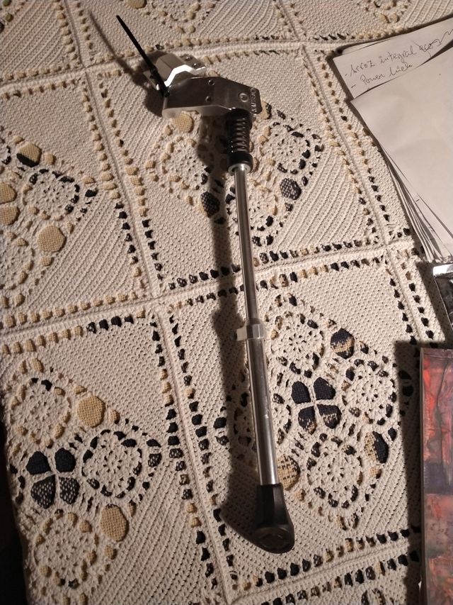 Pata de cabra bicicleta