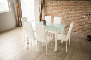 MESA COMEDOR CON SILLAS INCLUIDAS