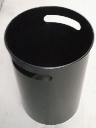 Papelera metal negra 5 L