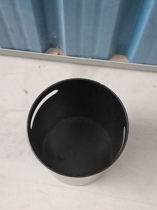 Papelera metal negra 5 L