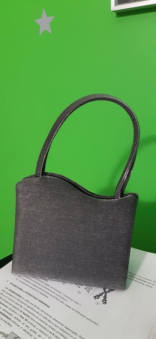 Bolso de fiesta.