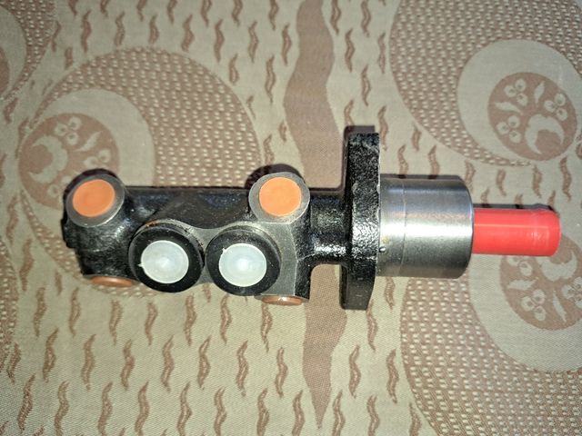 Golf cabrio mk1. Cilindro maestro