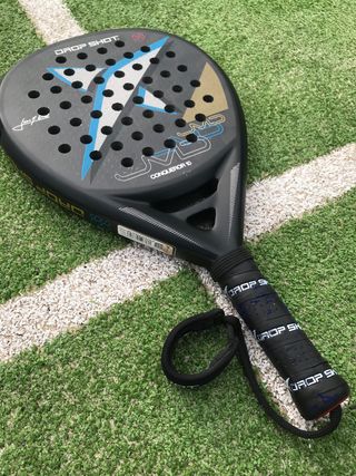 PALA DE PADEL CONQUEROR 10 DROP SHOT JMD USADA