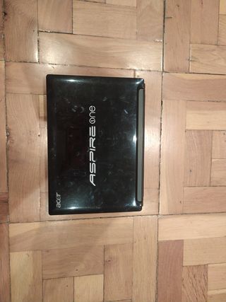 Acer Aspire One D255