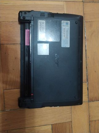 Acer Aspire One D255