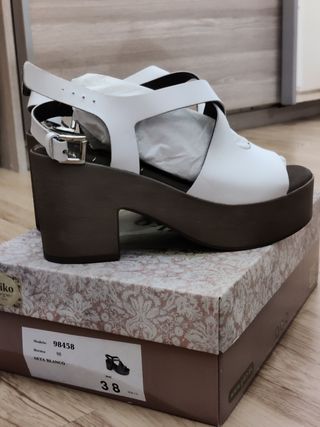 Sandalias plataforma de piel