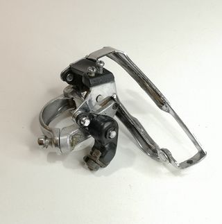 Desviador delantero Shimano Alivio ø31.8mm