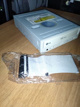 DVD ROM IDE PATA LETTORE PER COMPUTER PC DESKTOP