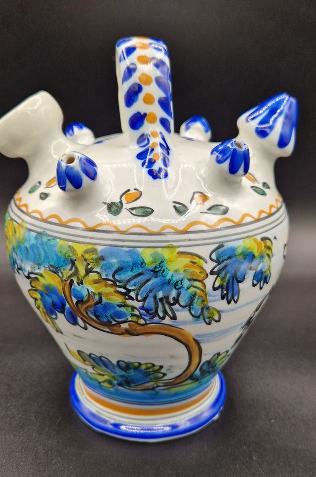 Botijo jarra de agua antigua Sevilla España mayóli