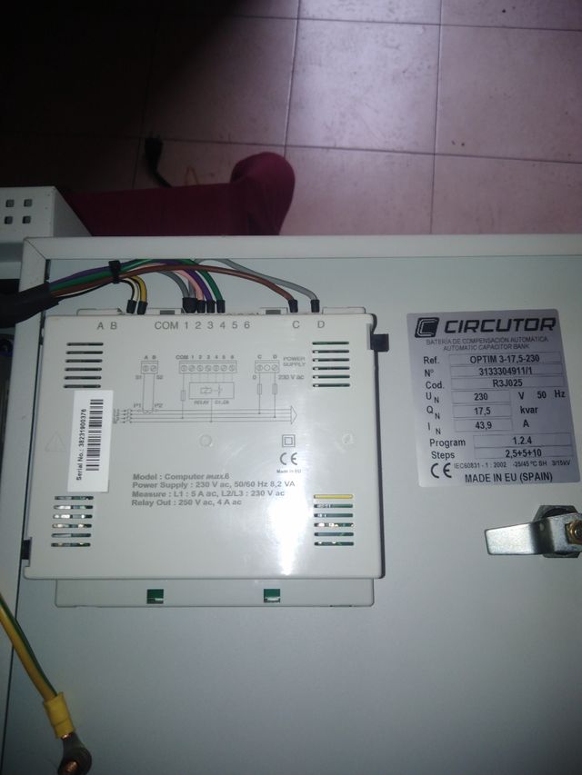 banco di condensatori 3* 230v