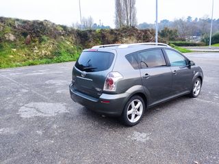 TOYOTA COROLLA VERSO D4D 177CV  1 AÑO DE GARANTIA