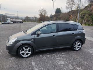 TOYOTA COROLLA VERSO D4D 177CV  1 AÑO DE GARANTIA