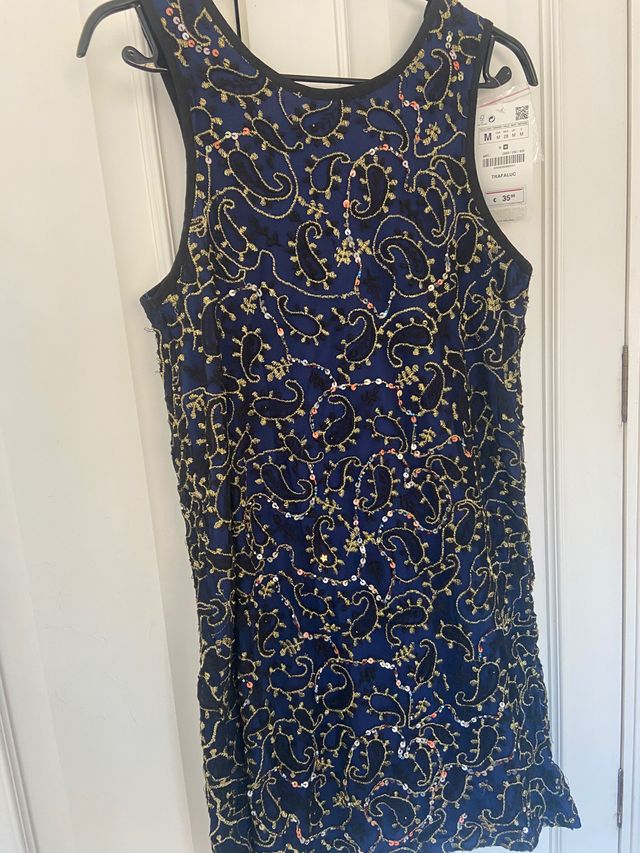 Vestido ZARA NUEVO CON ETIQUETA con abalorios