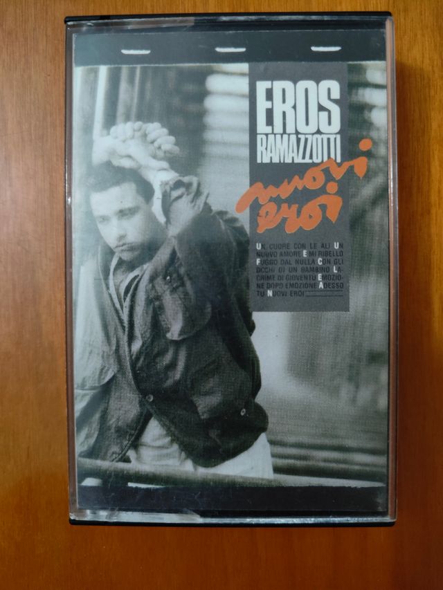 Musicassetta EROS RAMAZZOTTI "Nuovi Eroi"
