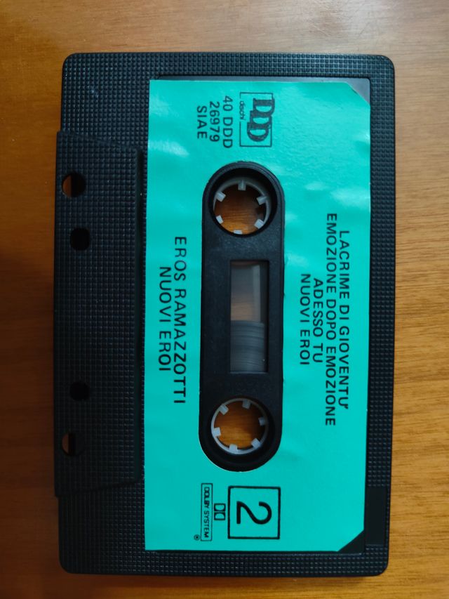 Musicassetta EROS RAMAZZOTTI "Nuovi Eroi"