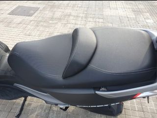 Cambio o vendo SYM Joymax 125cc (2015)  1.900 €